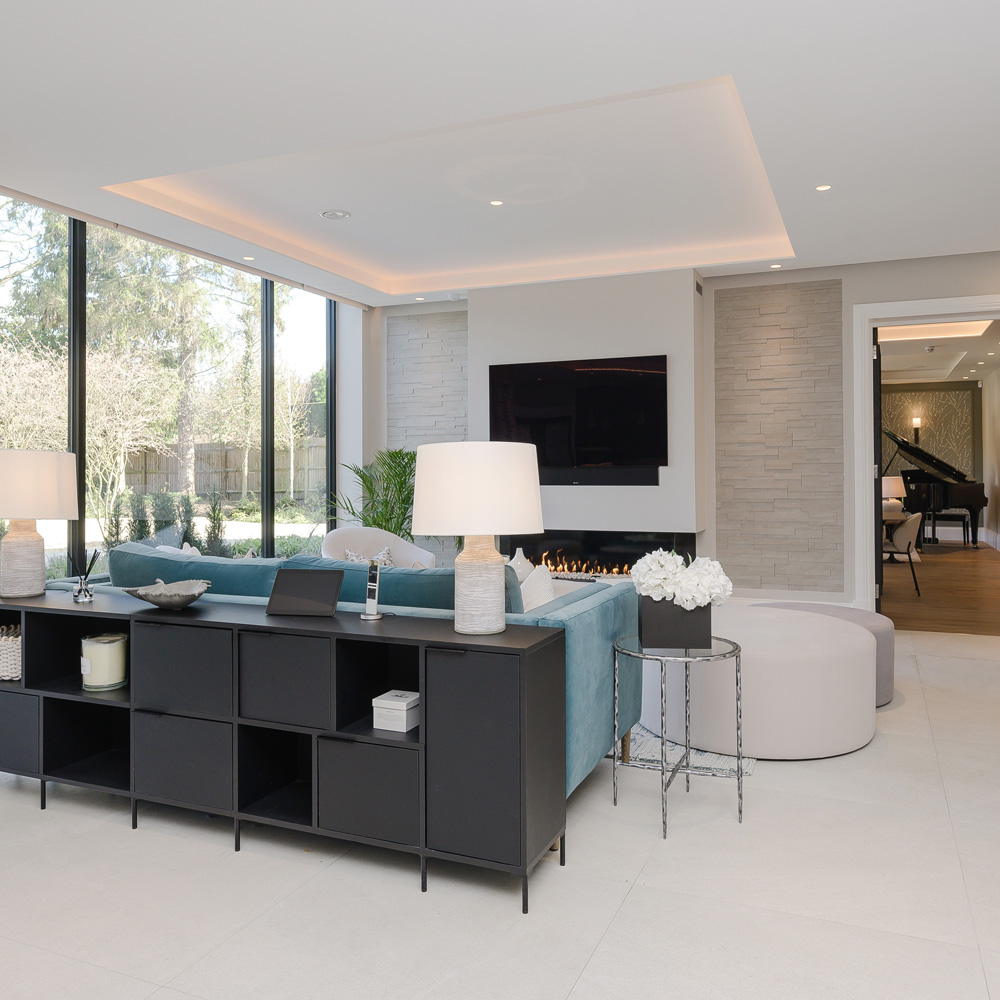 Private house in Esher Surrey: Photo 3