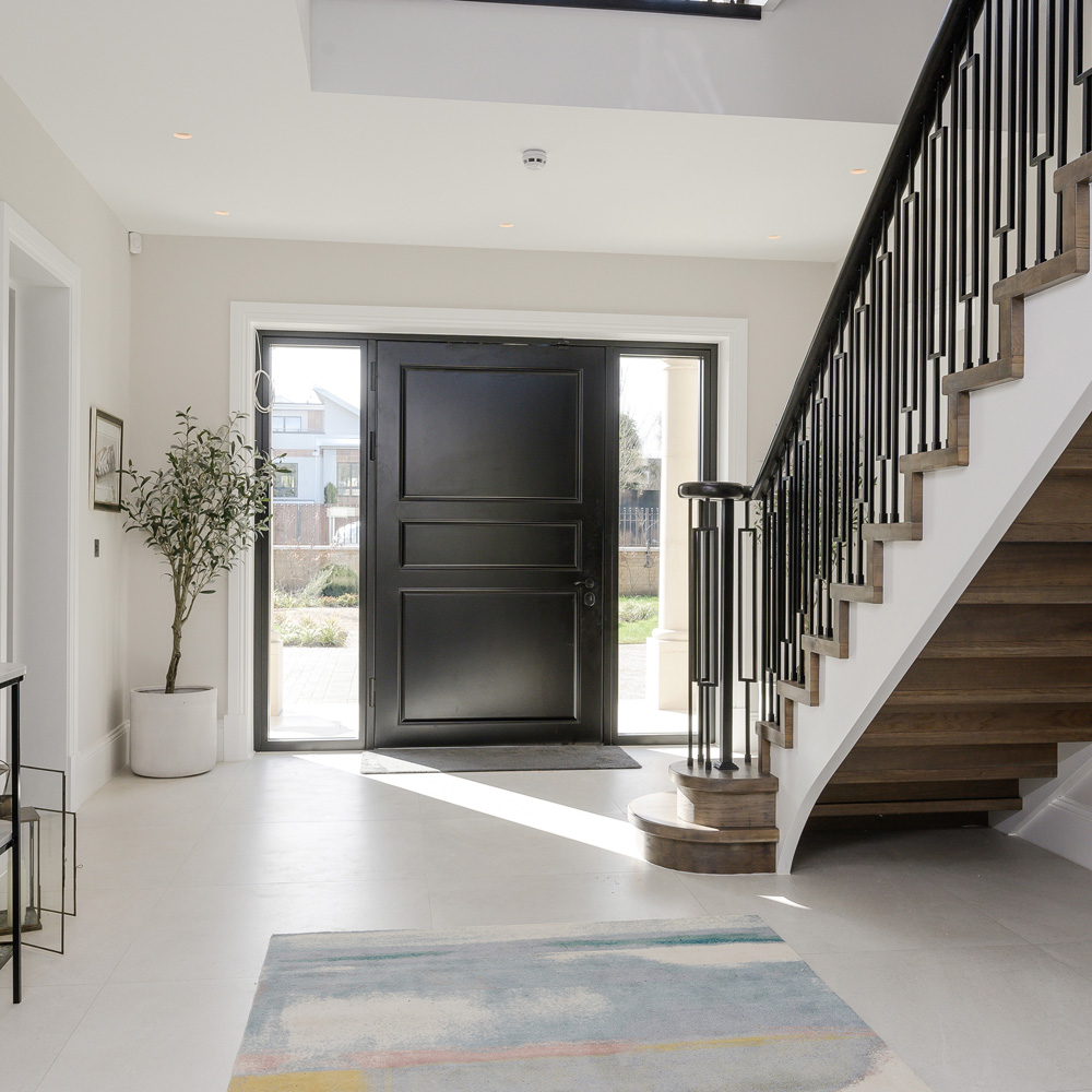 Private house in Esher Surrey: Photo 6