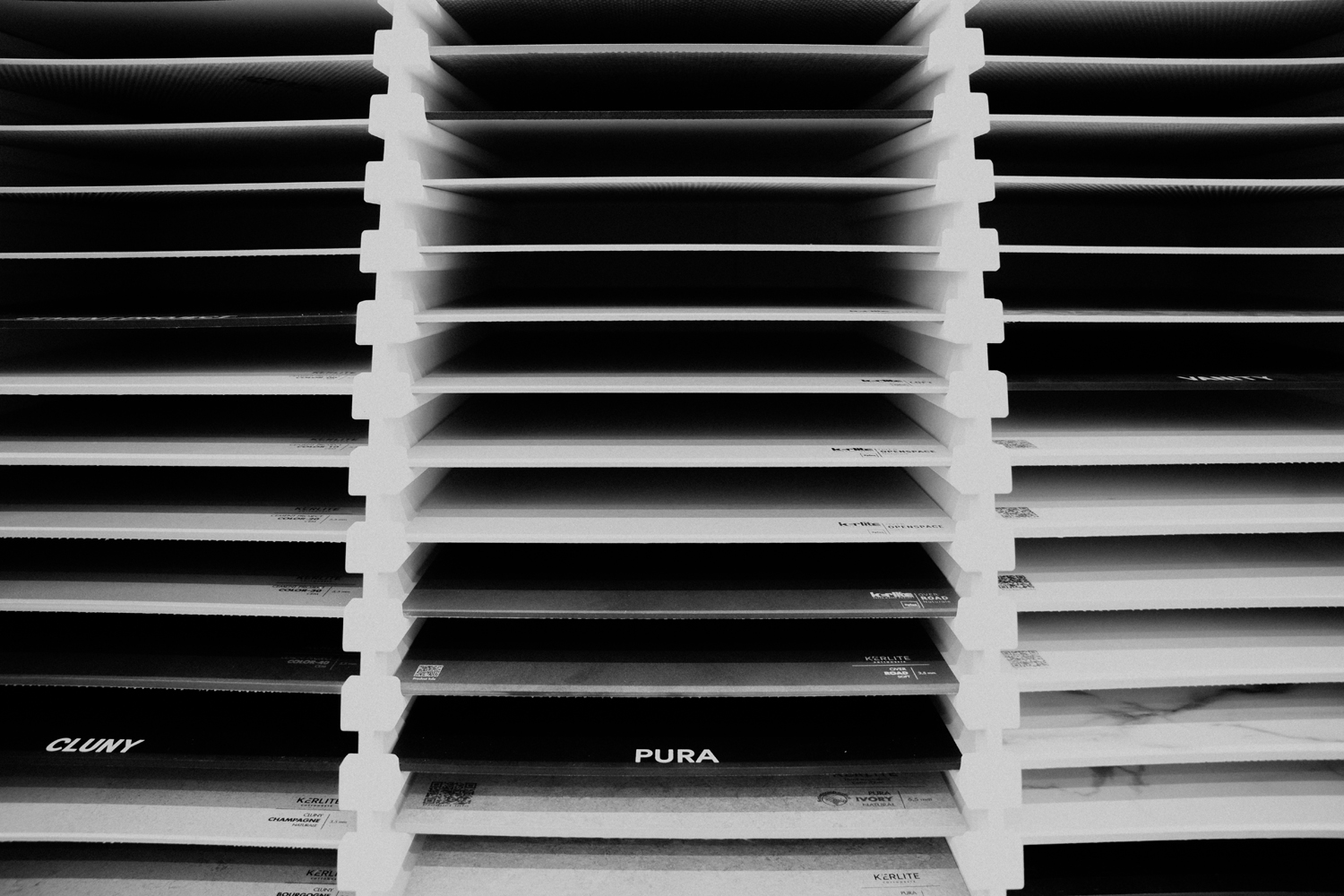 MILAN SHOWROOM: Photo 12