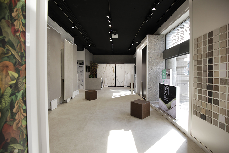 MILAN SHOWROOM: Photo 1