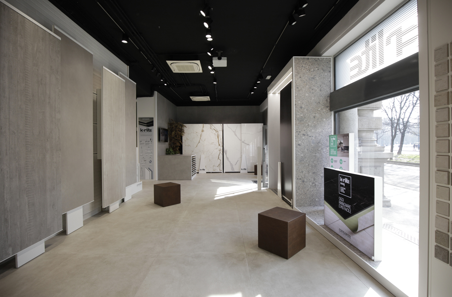 Milan Showroom: Photo 14