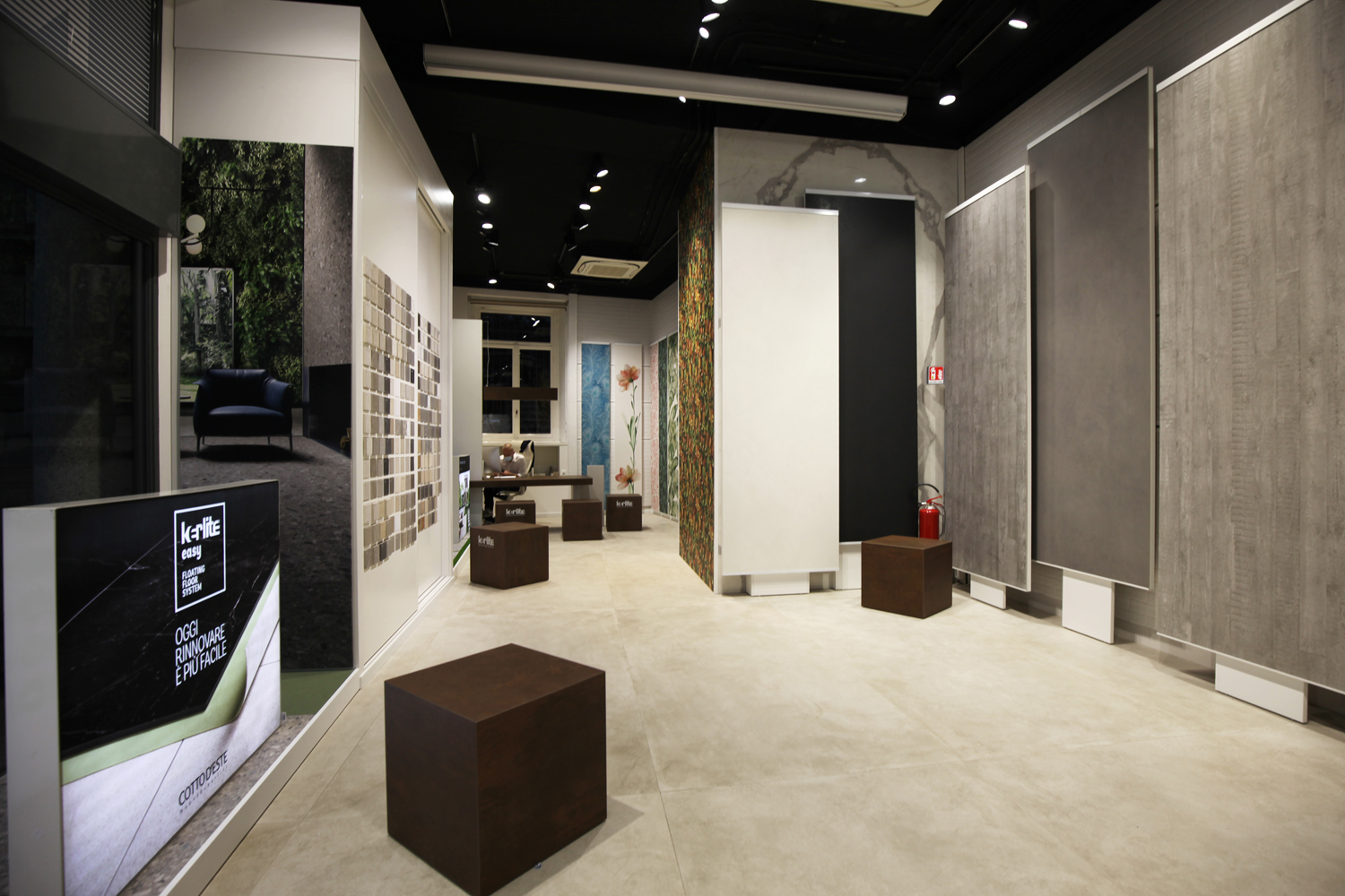 MILAN SHOWROOM: Photo 18